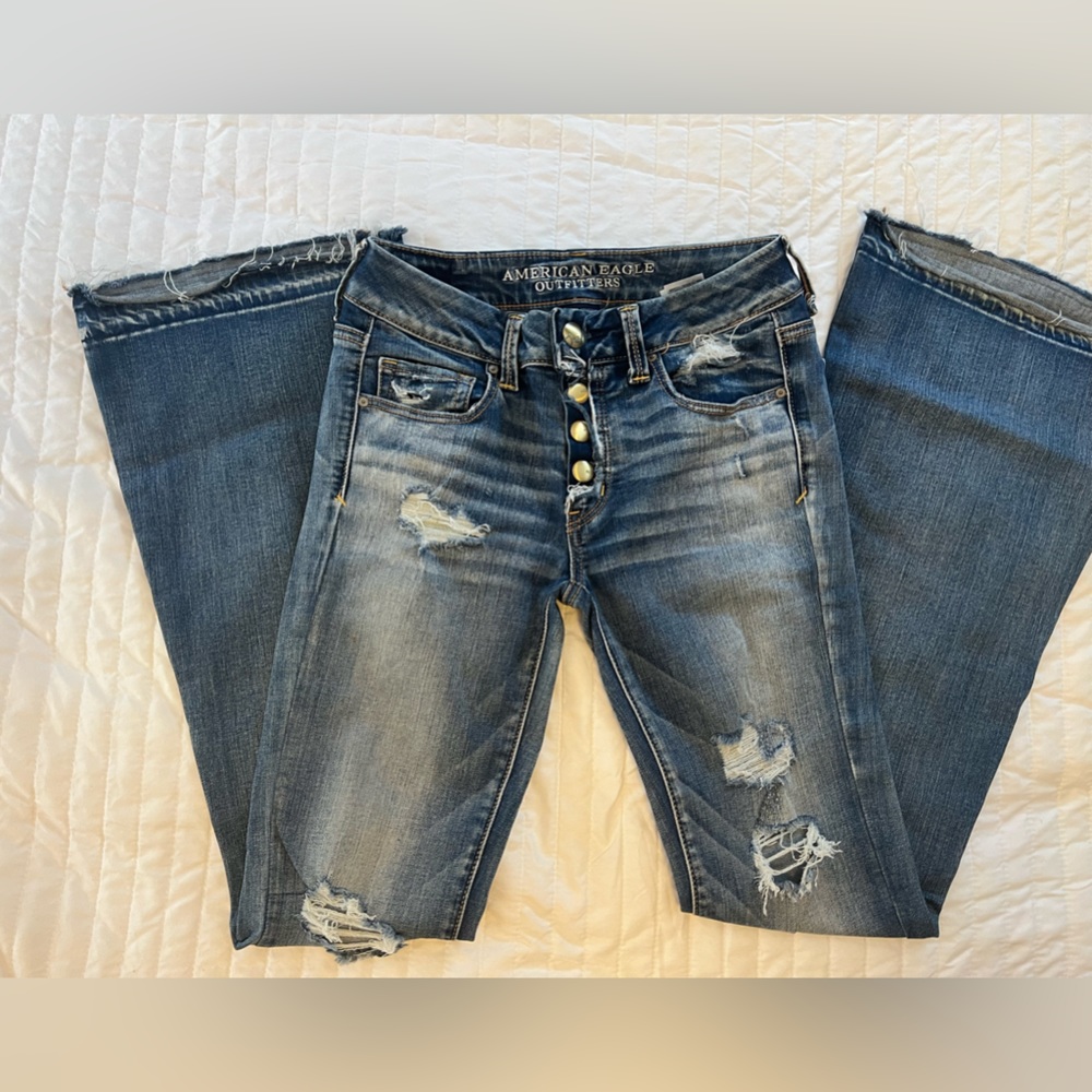 American Eagle Boho Artist distressed flares